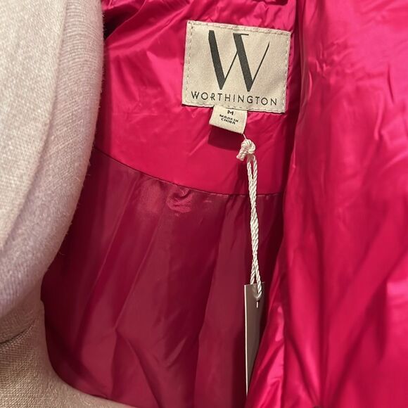 Fuchsia Pink Puffer Coat Size Medium NWT - Picture 8 of 9